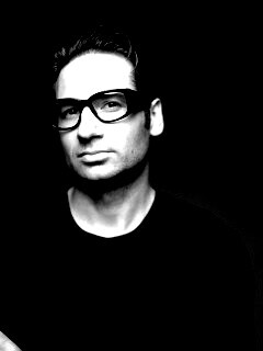 Дэвид Духовны обои