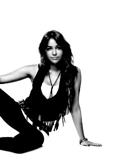 Девушка в черном обои