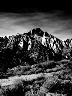 Горы у пустыни обои