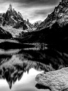 Горное озеро обои