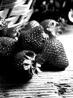 Клубничка обои