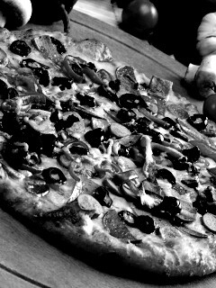 Сочная пицца обои