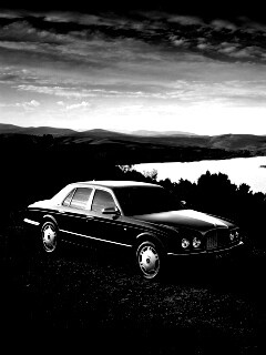 Бентли у озера обои