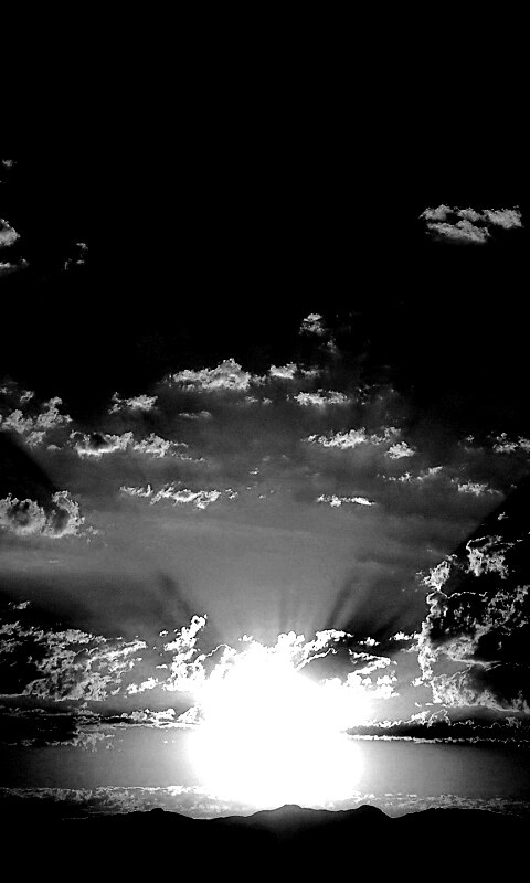 Восход в горах обои