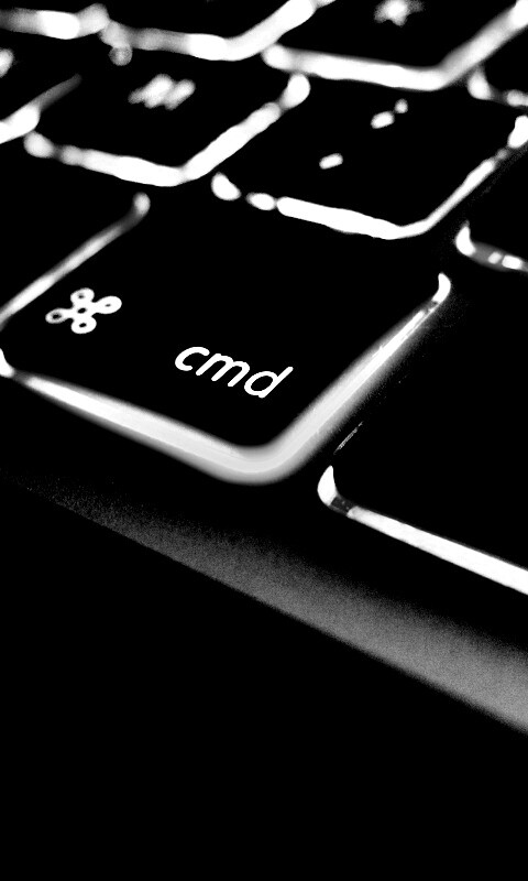 Разноцветная клава макбука обои