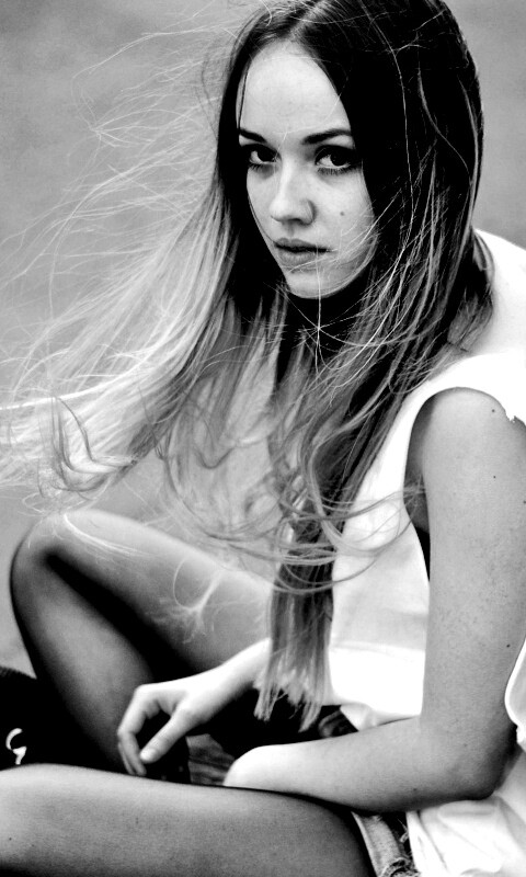 Девушка в образе модели обои