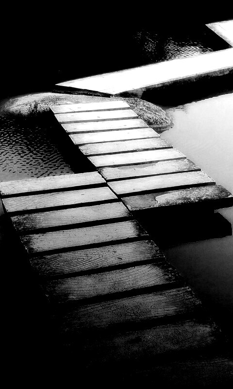 Дорожка над водой обои