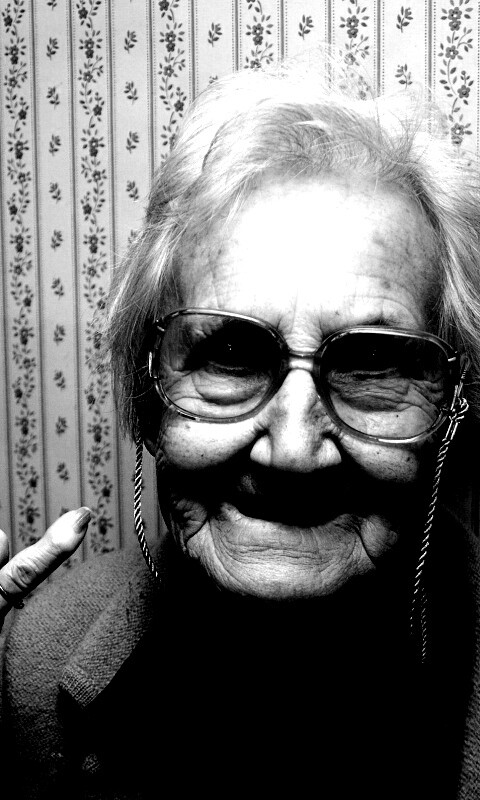 Чумовая бабуся обои