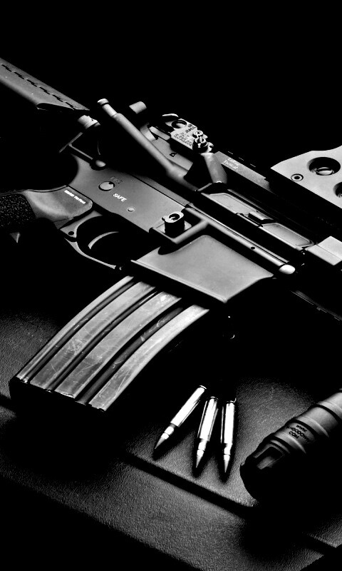 Черный автомат обои