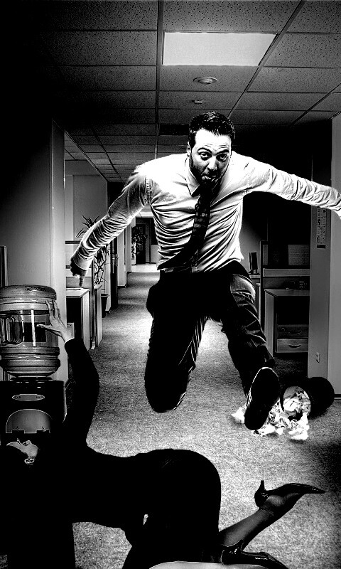 Ещё один день в офисе обои