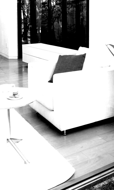 Белое кресло обои