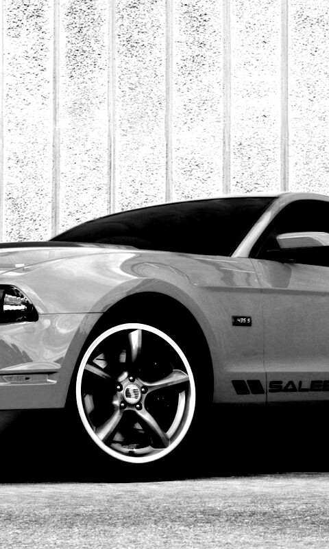 Красный Мустанг GT обои