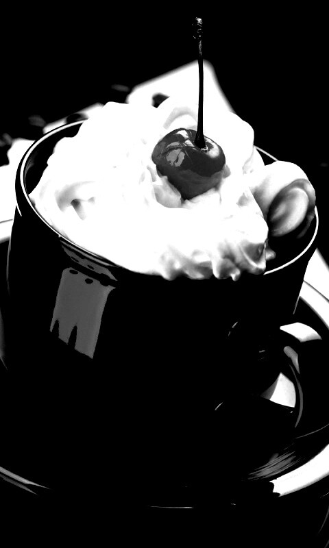 Вишня в креме обои