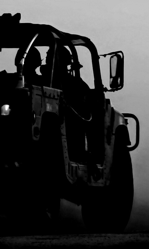 Военный Hammer обои