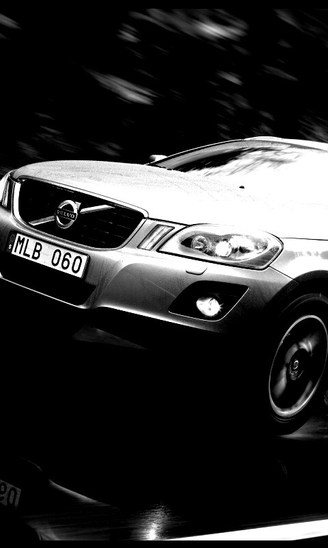 Кроссовер Вольво обои