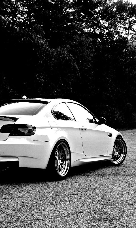 Белый BMW M3 обои