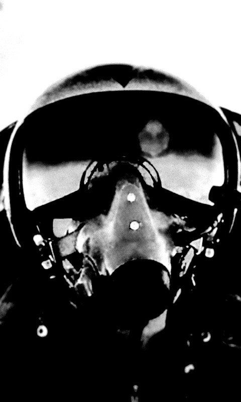 Пилот истребителя обои