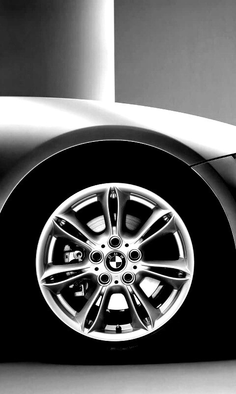 Переднее колесо автомобиля БМВ обои