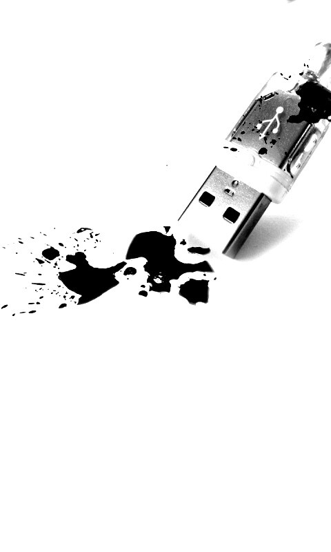 Кровавый usb обои