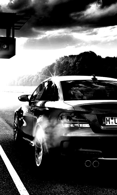 Оранжевый BMW серии M обои