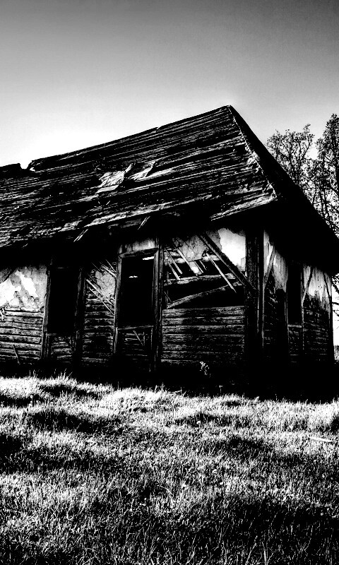 Разрушенная хата обои