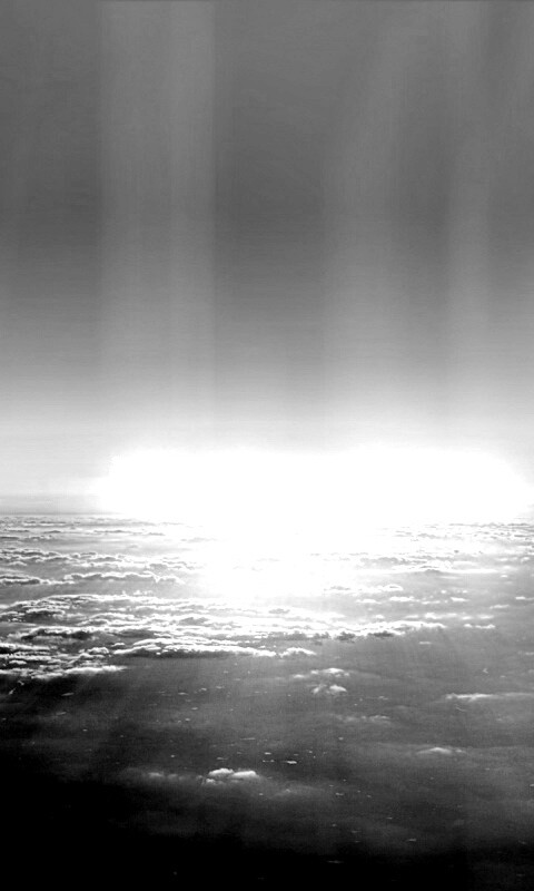 Восход над облаками обои