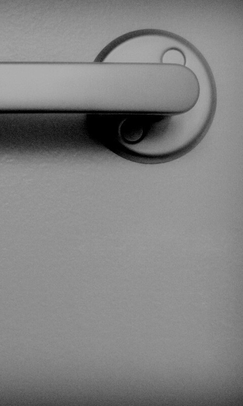 Дверная ручка обои