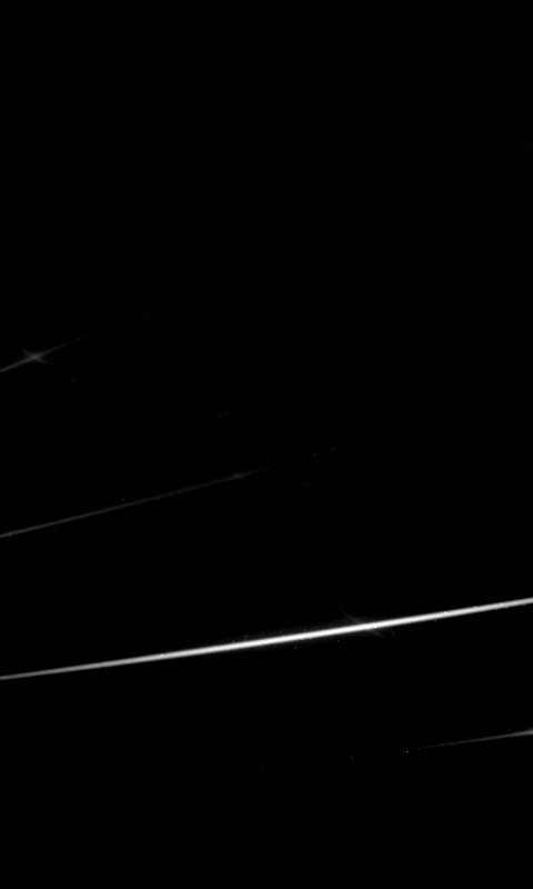 Лучи света на фиолетовом фоне обои