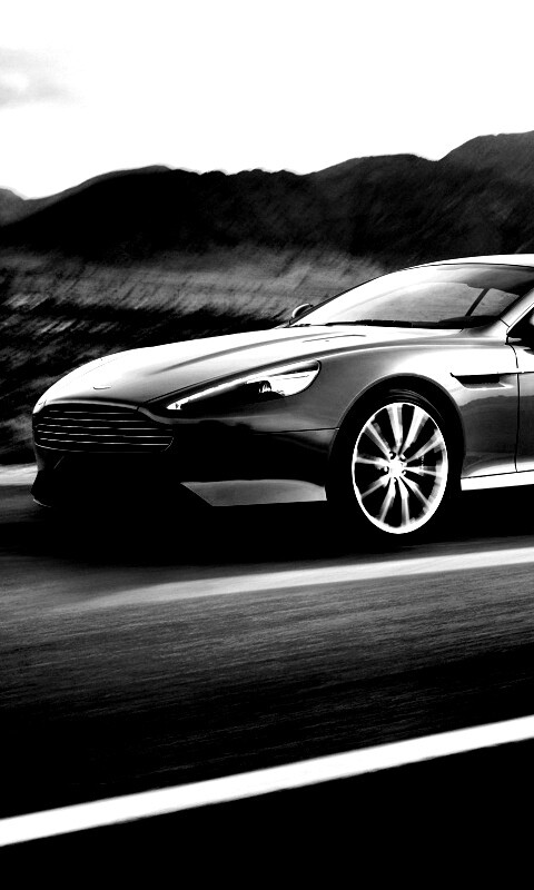 Астон Мартин на шоссе обои