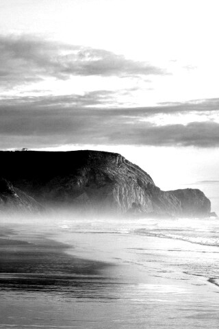 Горы уходящие в море обои