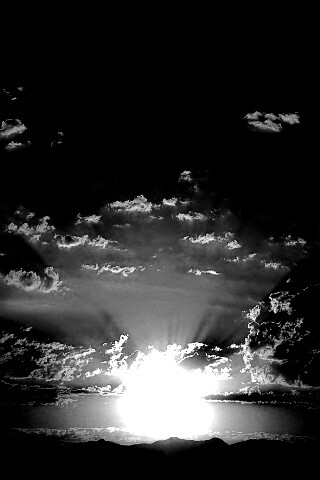 Восход в горах обои