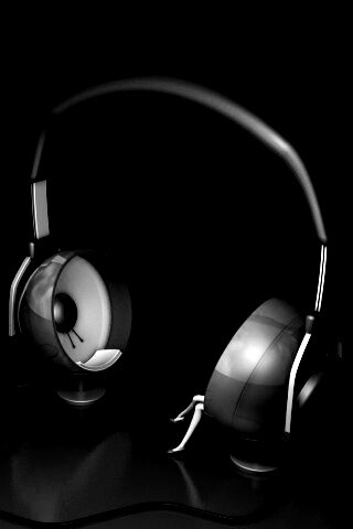 Девушка в наушниках обои