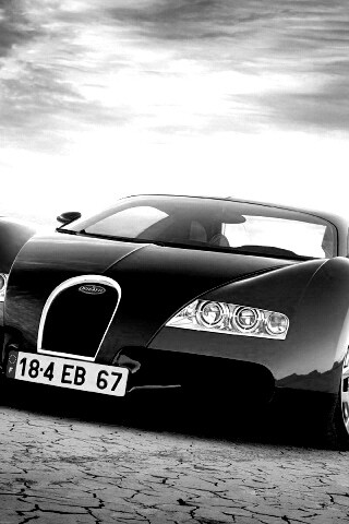 Бугатти в пустыне обои