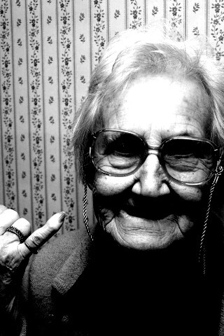 Чумовая бабуся обои