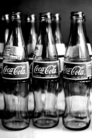 Бутылки Кока Колы обои