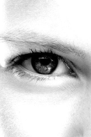 Она смотрит на тебя обои