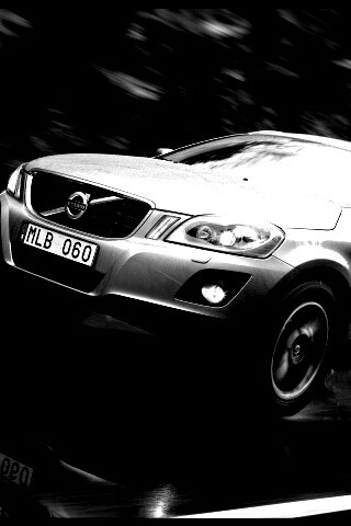 Кроссовер Вольво обои