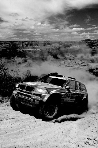 Раллийный BMW X3 обои