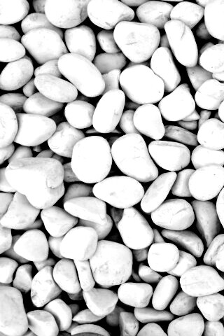 Крупная белая галька обои