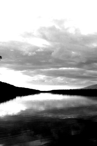 Вид на озеро обои