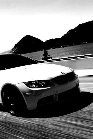 Желтый BMW обои