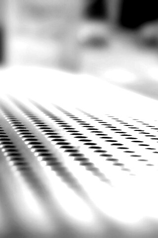 Макро фото дырчатой поверхности обои