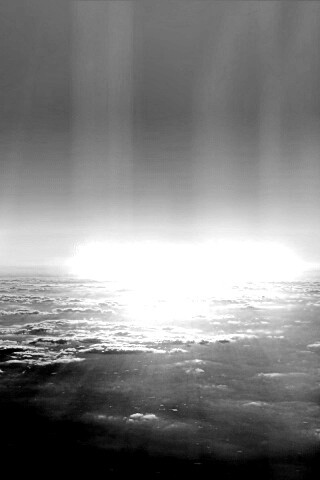 Восход над облаками обои