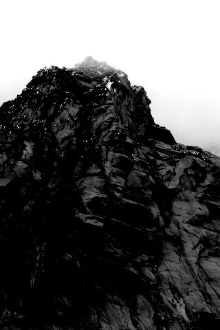 Отвесная скала обои