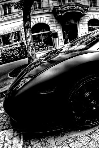 Ламборжини и Порше широкоугольным объективом обои