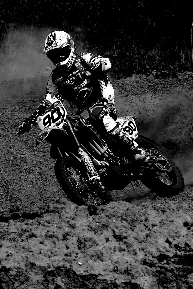 На мототреке обои