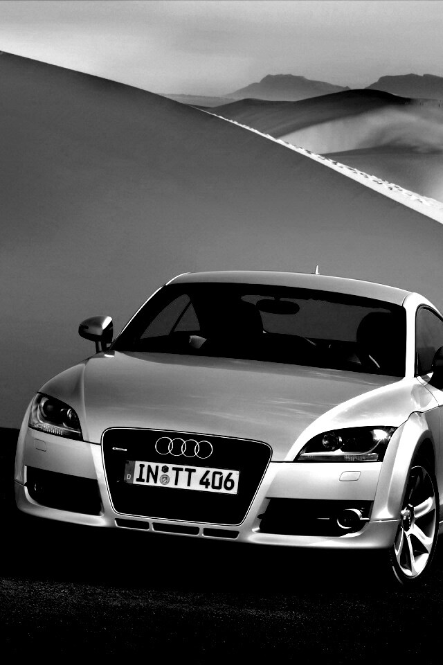 Audi TT на фоне снега обои
