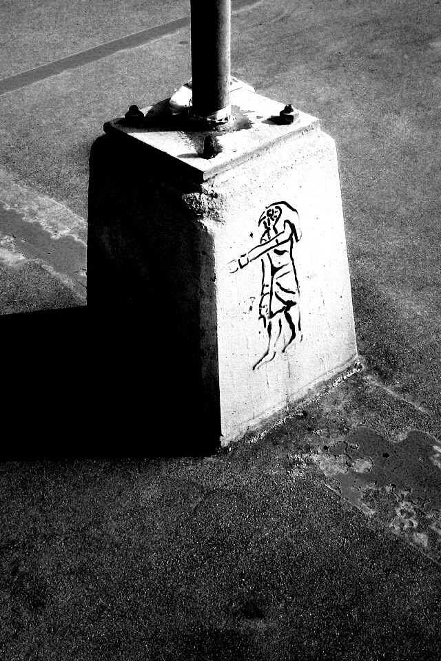 Египетские иероглифы на столбе обои