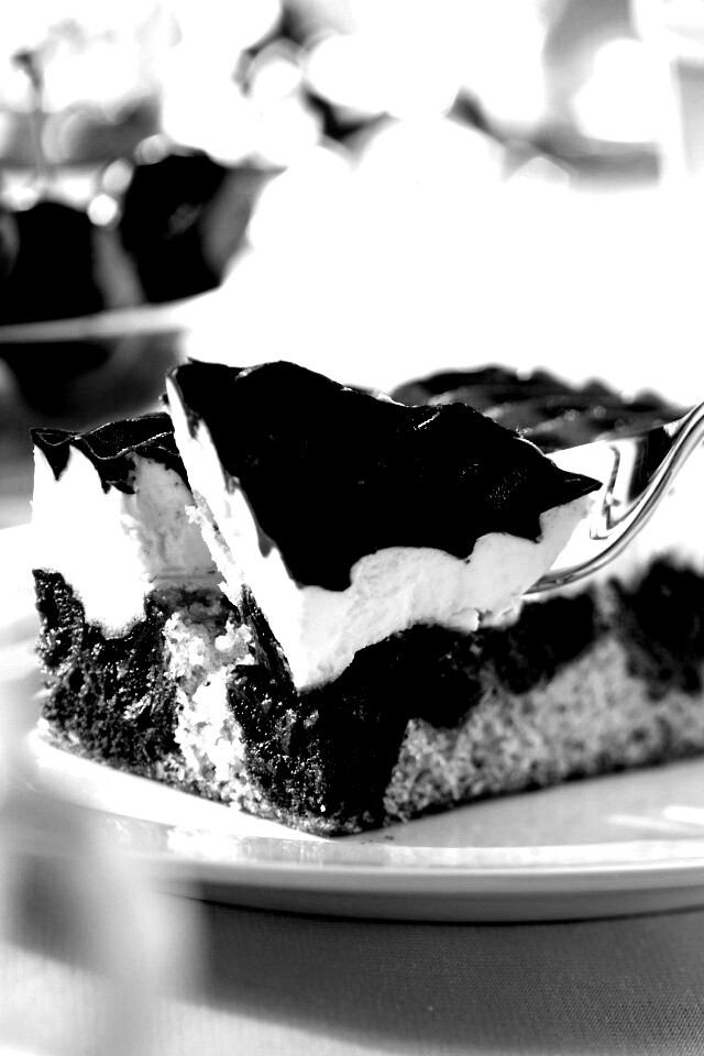 Вишневое пирожное обои