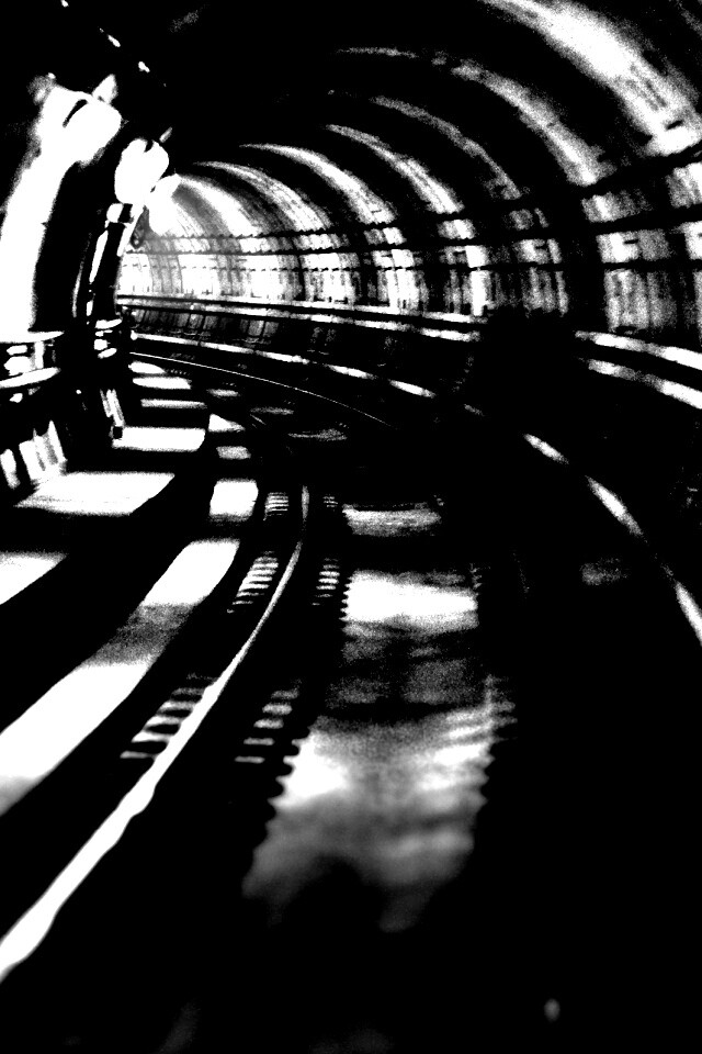 Тоннель метро обои